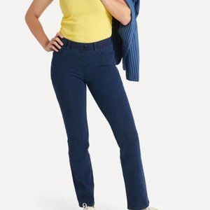 NWT BetaBrand Straight-Leg 4-Pocket Yoga Denim size Medium